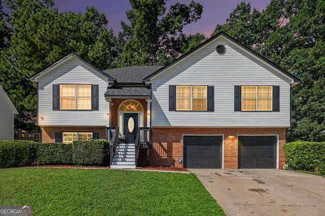 Photo of 985 Under Court, Sugar Hill, GA 30518 (MLS # 10828514)