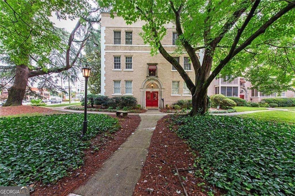2222 Peachtree RD NW A3