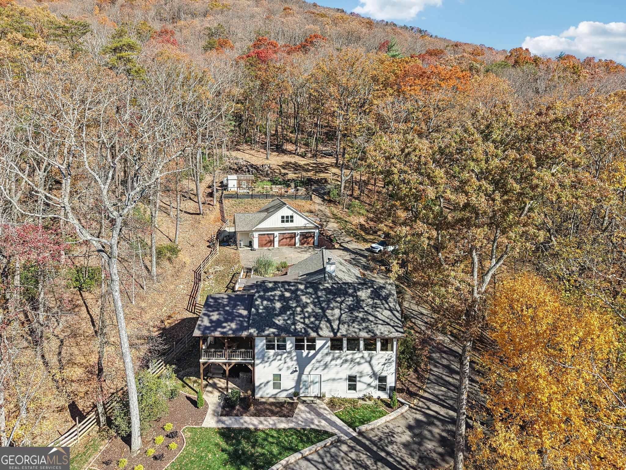 105 Thurmond Walker RD