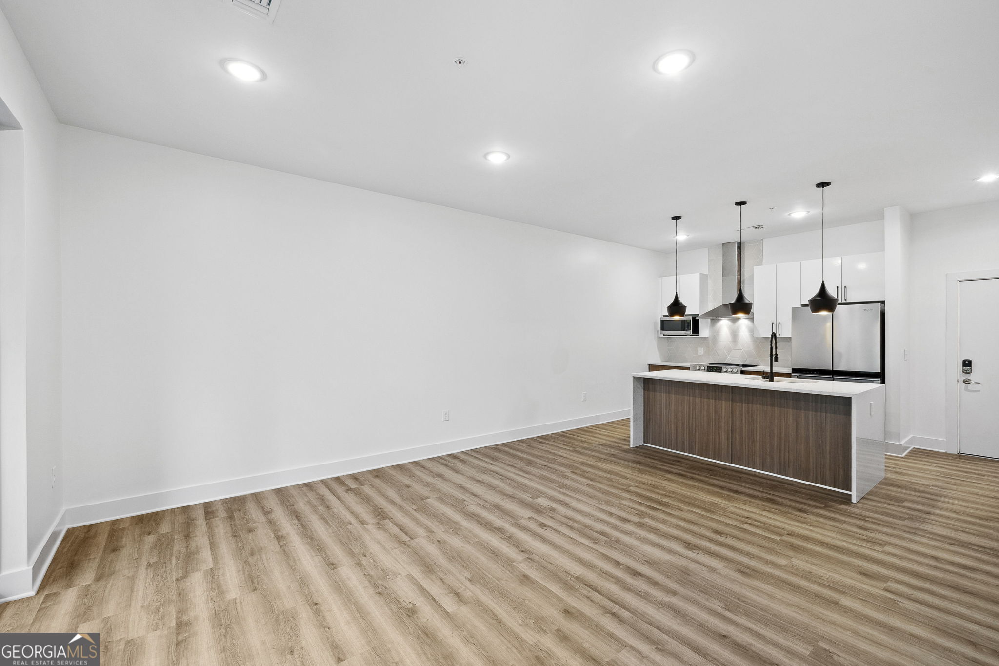 112 Rogers ST NE 304