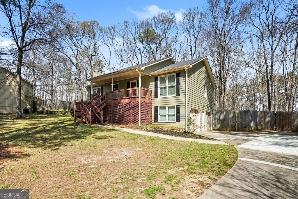 Photo of 613 Cedar Creek Drive, Dallas, GA 30157 (MLS # 10709809)