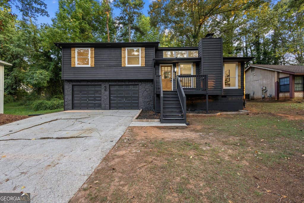 Photo of 3519 Homeward Trl, Ellenwood, GA 30294 (MLS # 10831912)