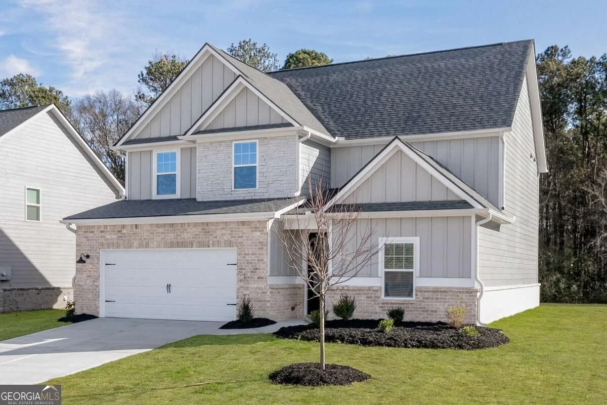 185 Egret Court