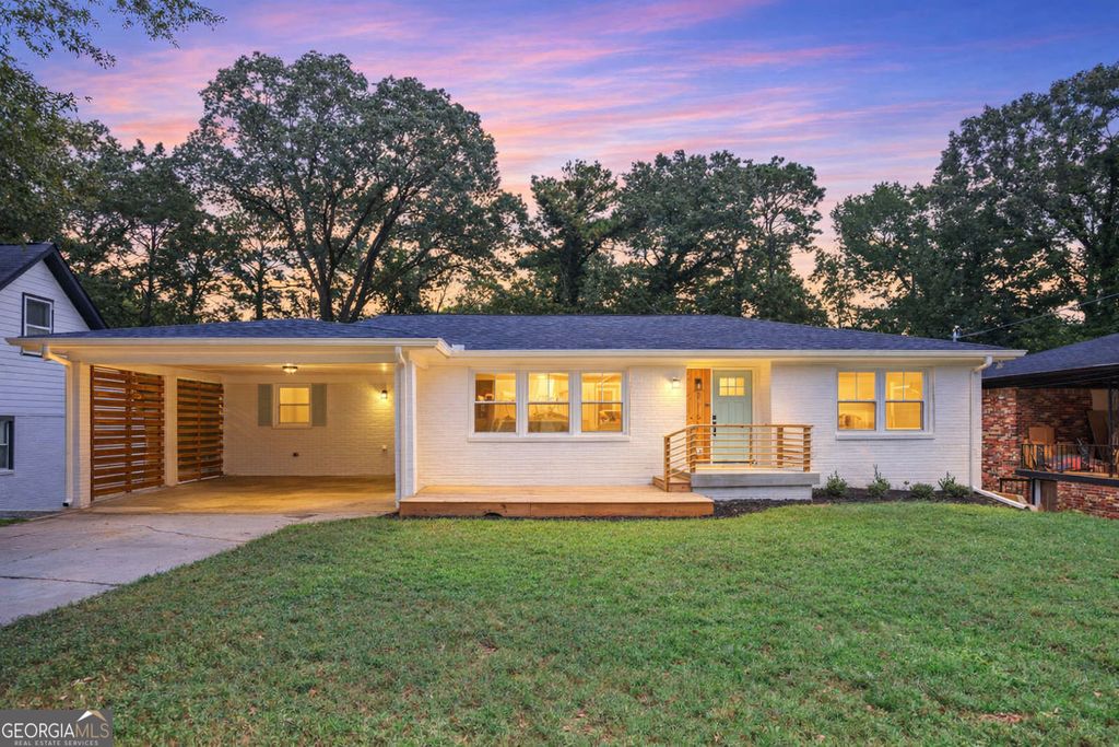 Photo of 2152 Edgemore, Atlanta, GA 30316 (MLS # 10754936)