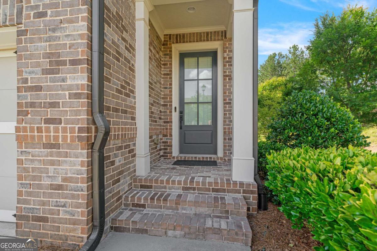 1858 Glenview Park CIR