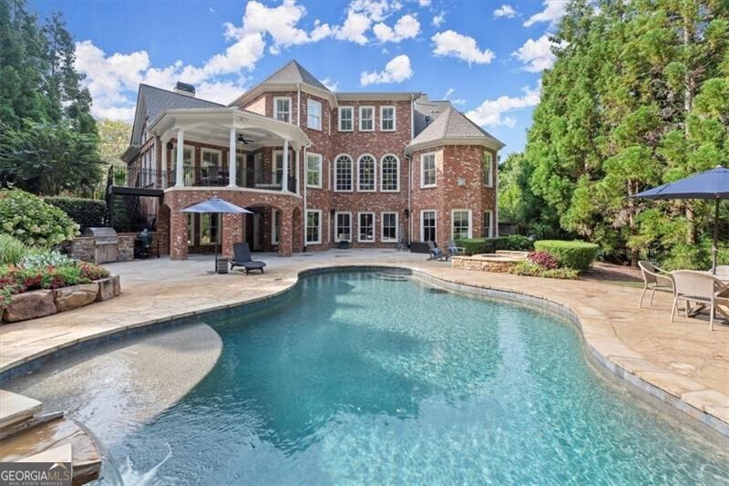 Milton, Georgia 30004, United States, 6 Bedrooms Bedrooms, ,7 BathroomsBathrooms,Residential,Pending,46254