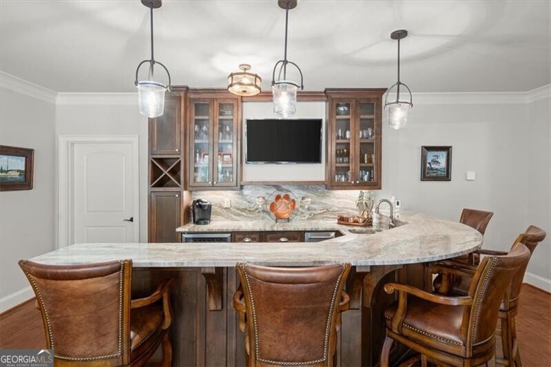 Milton, Georgia 30004, United States, 6 Bedrooms Bedrooms, ,7 BathroomsBathrooms,Residential,Pending,46254