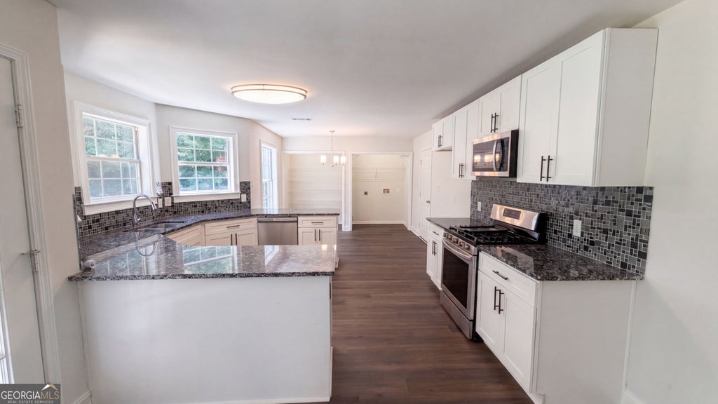 Photo of 115 Emerald Lane, Hampton, GA 30228 (MLS # 10825784)