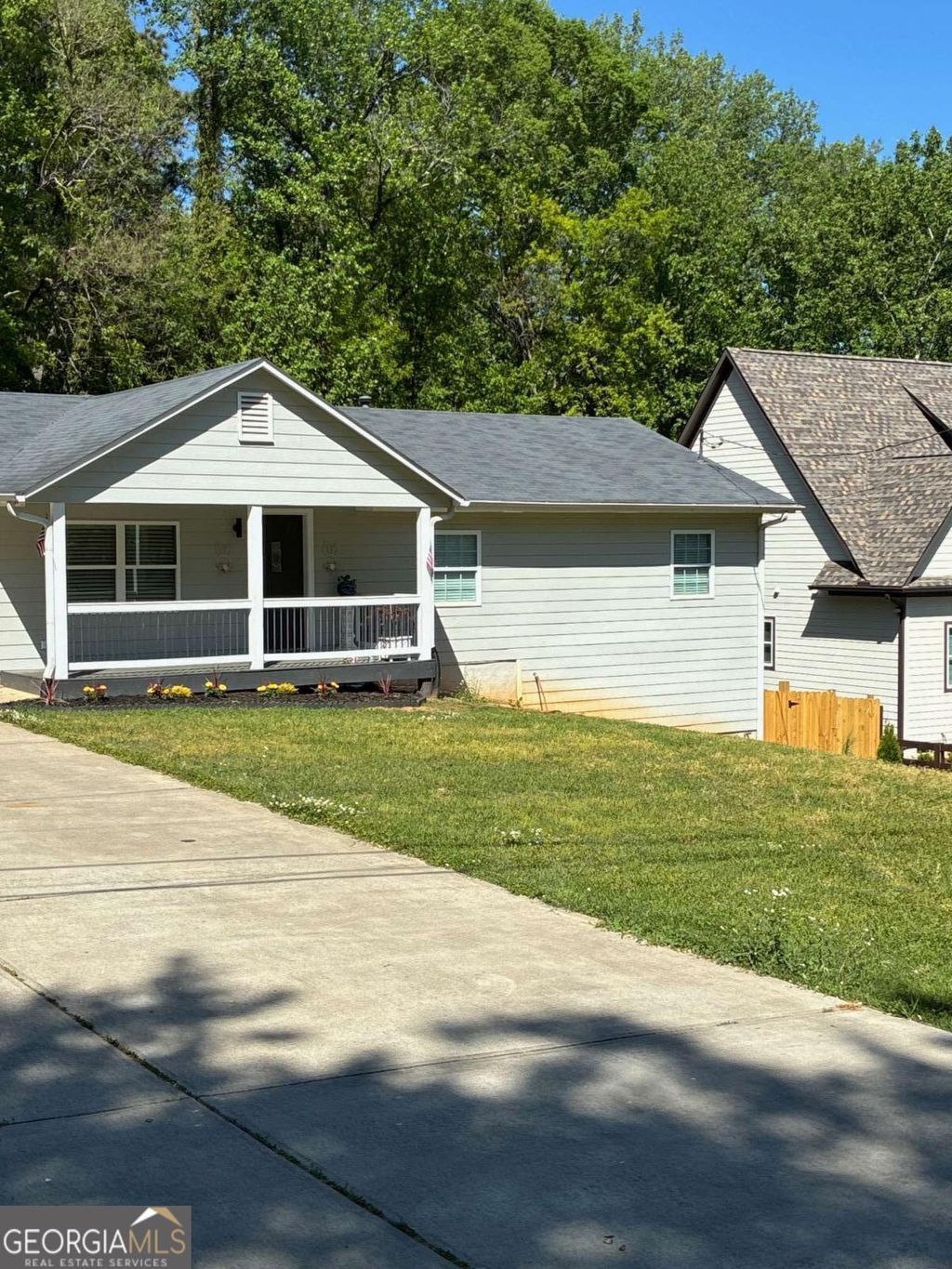 Photo of 4567 Duncan Drive, Sugar Hill, GA 30518 (MLS # 10736322)