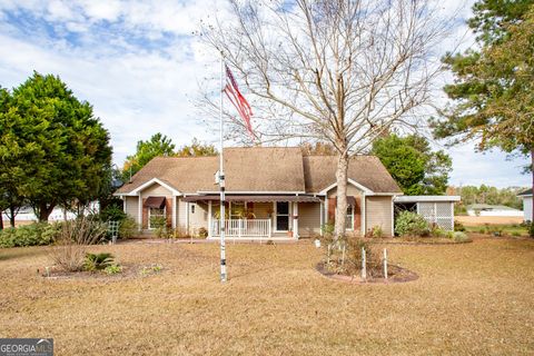 A home in Blackshear