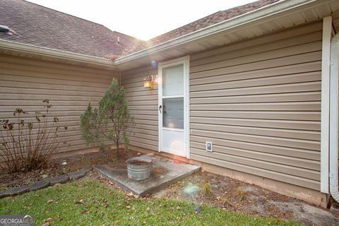 A home in Blackshear