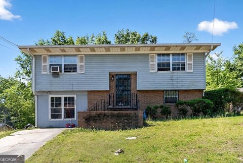 Photo of 4060 Codel Street SW, Atlanta, GA 30331 (MLS # 10772571)