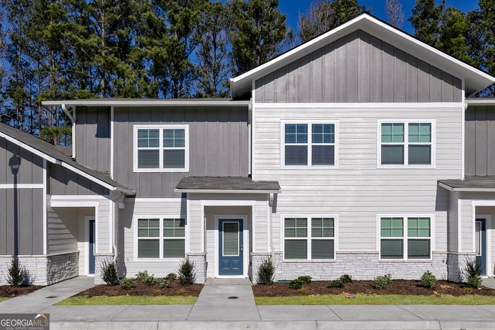 Photo 1 of 34 — 243 Rooker DR, Lagrange, GA 30241