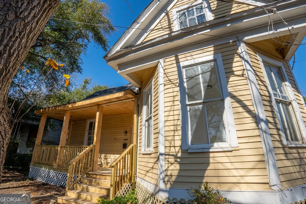 Photo of 2711 Roy Street, Macon, GA 31204 (MLS # 10688694)