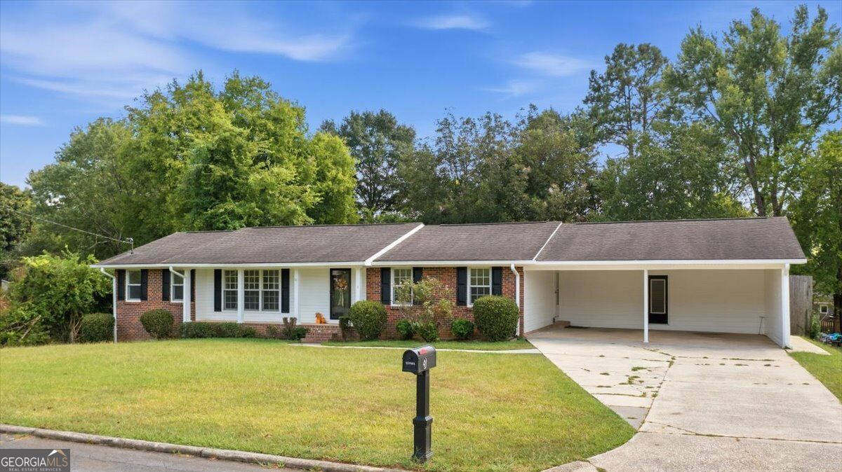 3 Cameo DR NW