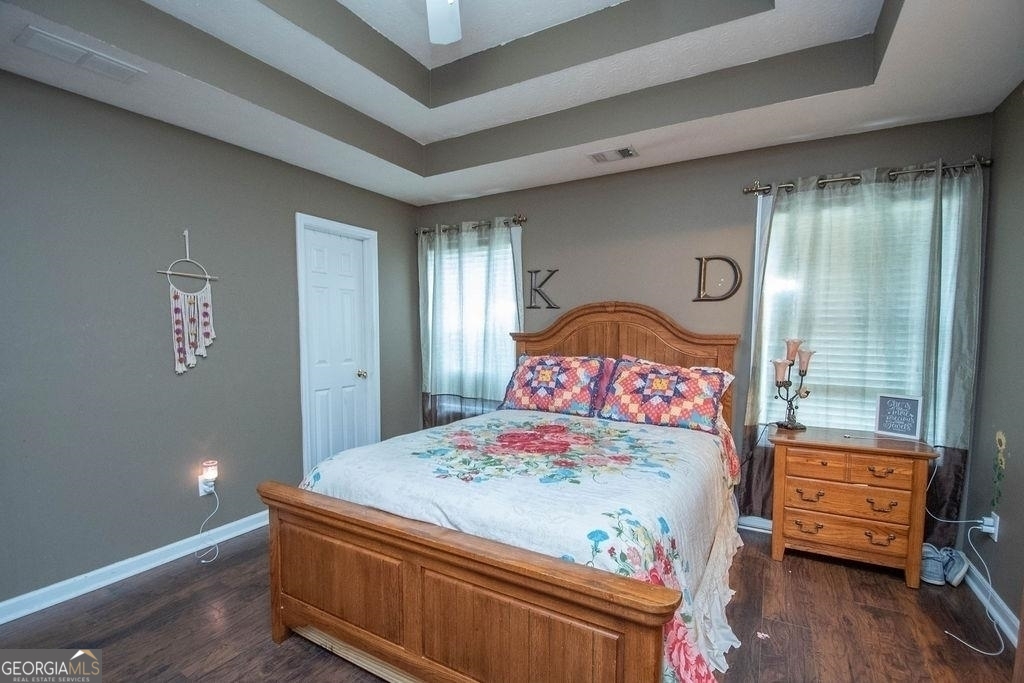 Calico Corners - Residential
