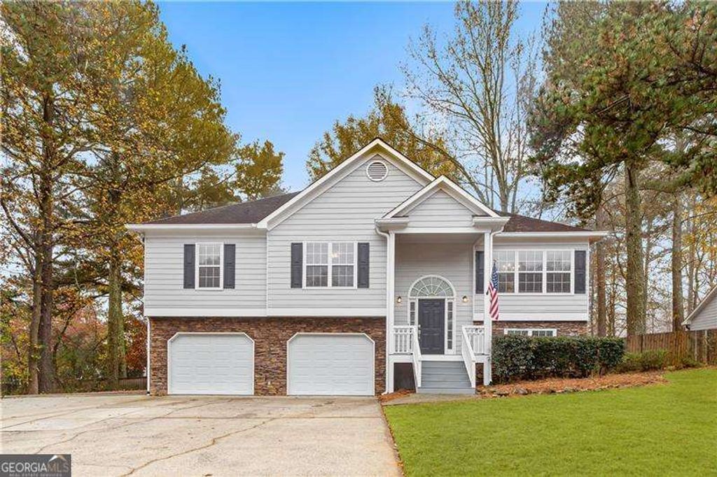 Photo of 5907 Seven Oaks Drive, Powder Springs, GA 30127 (MLS # 10722375)