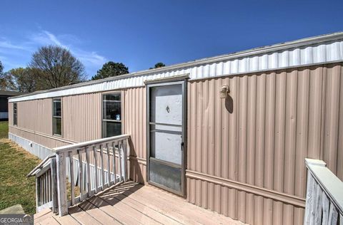 14 High Bluff RD Rome GA 30165