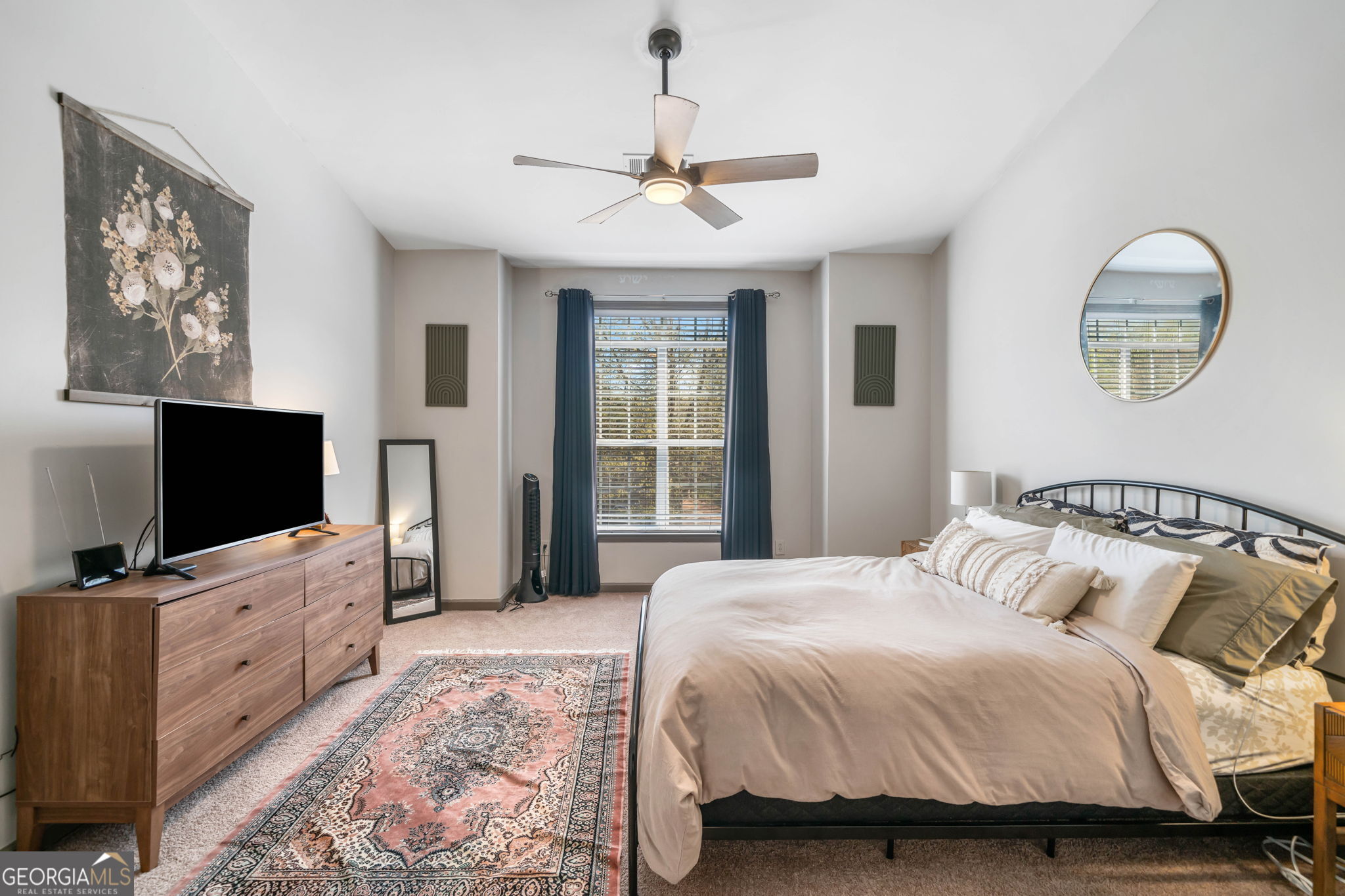 The Crossings of Towne Lake - Residential