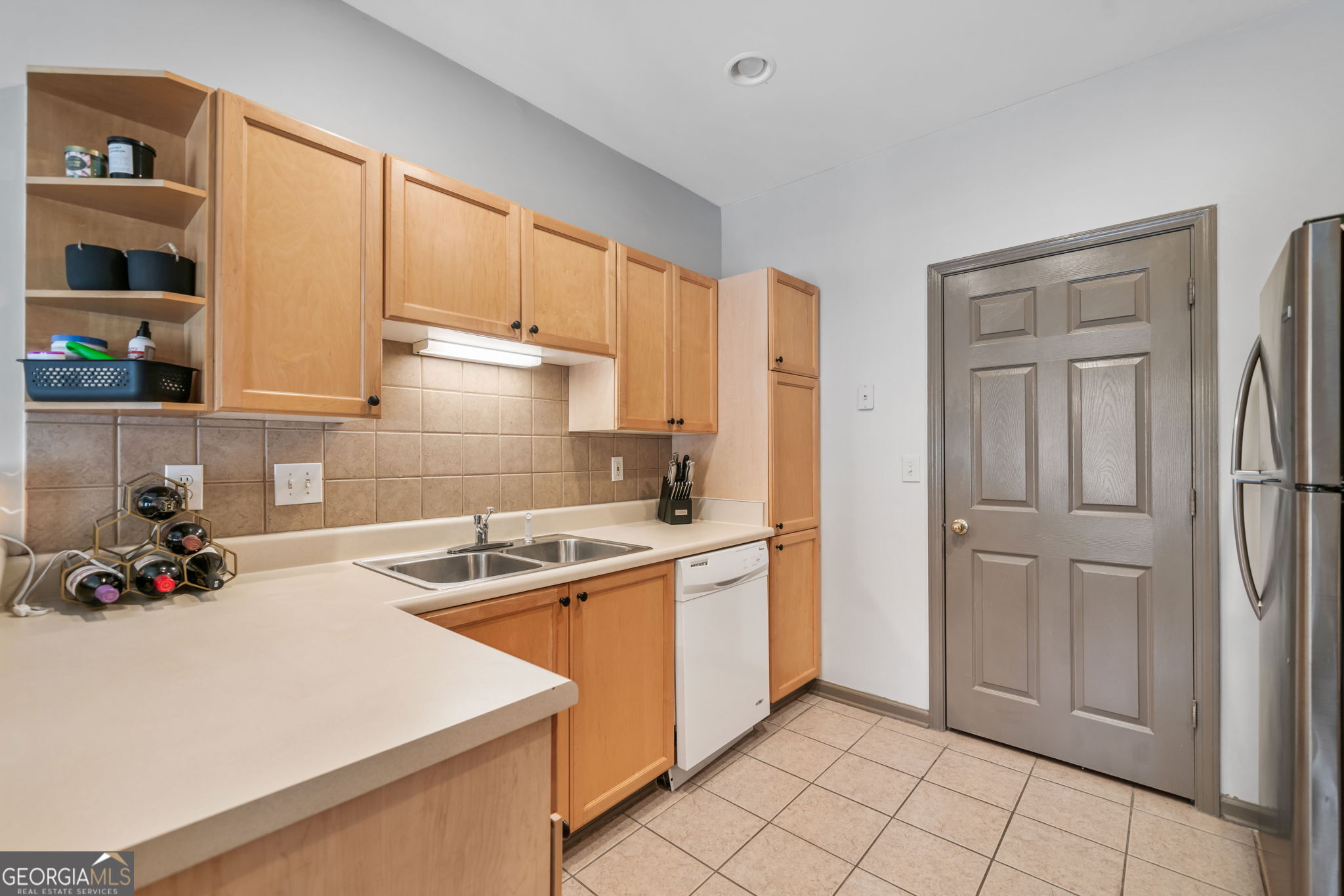 The Crossings of Towne Lake - Residential