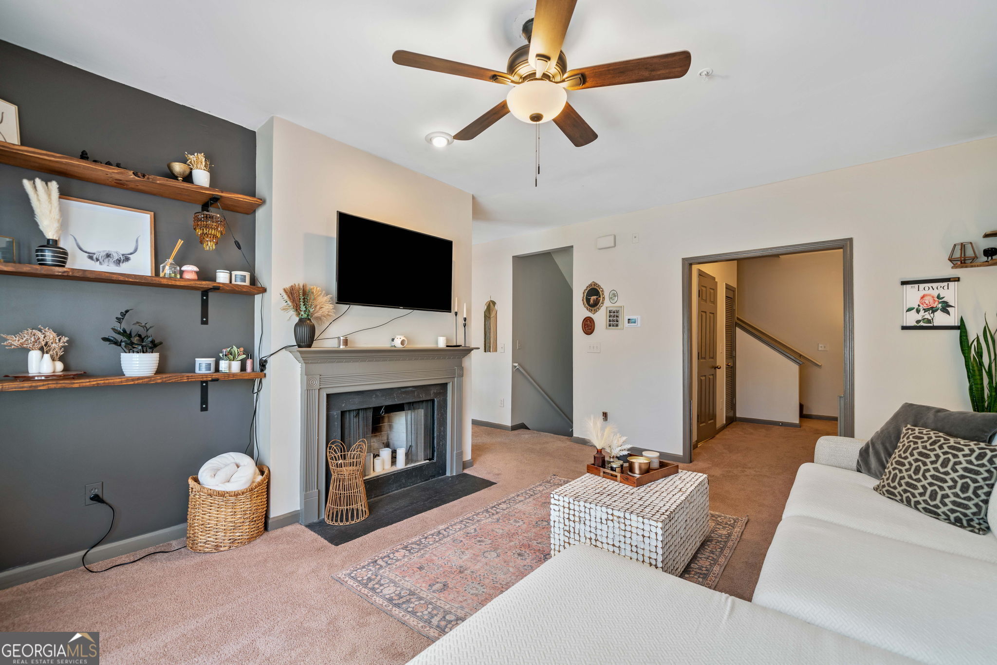 The Crossings of Towne Lake - Residential