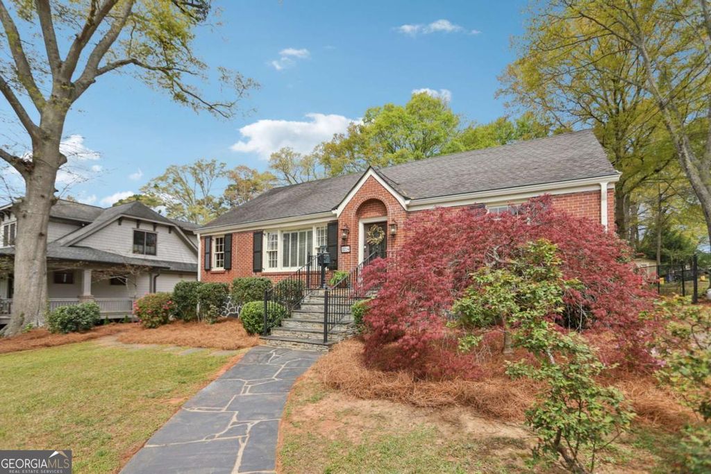 Photo of 3224 Kensington Road, Avondale Estates, GA 30002 (MLS # 10723102)