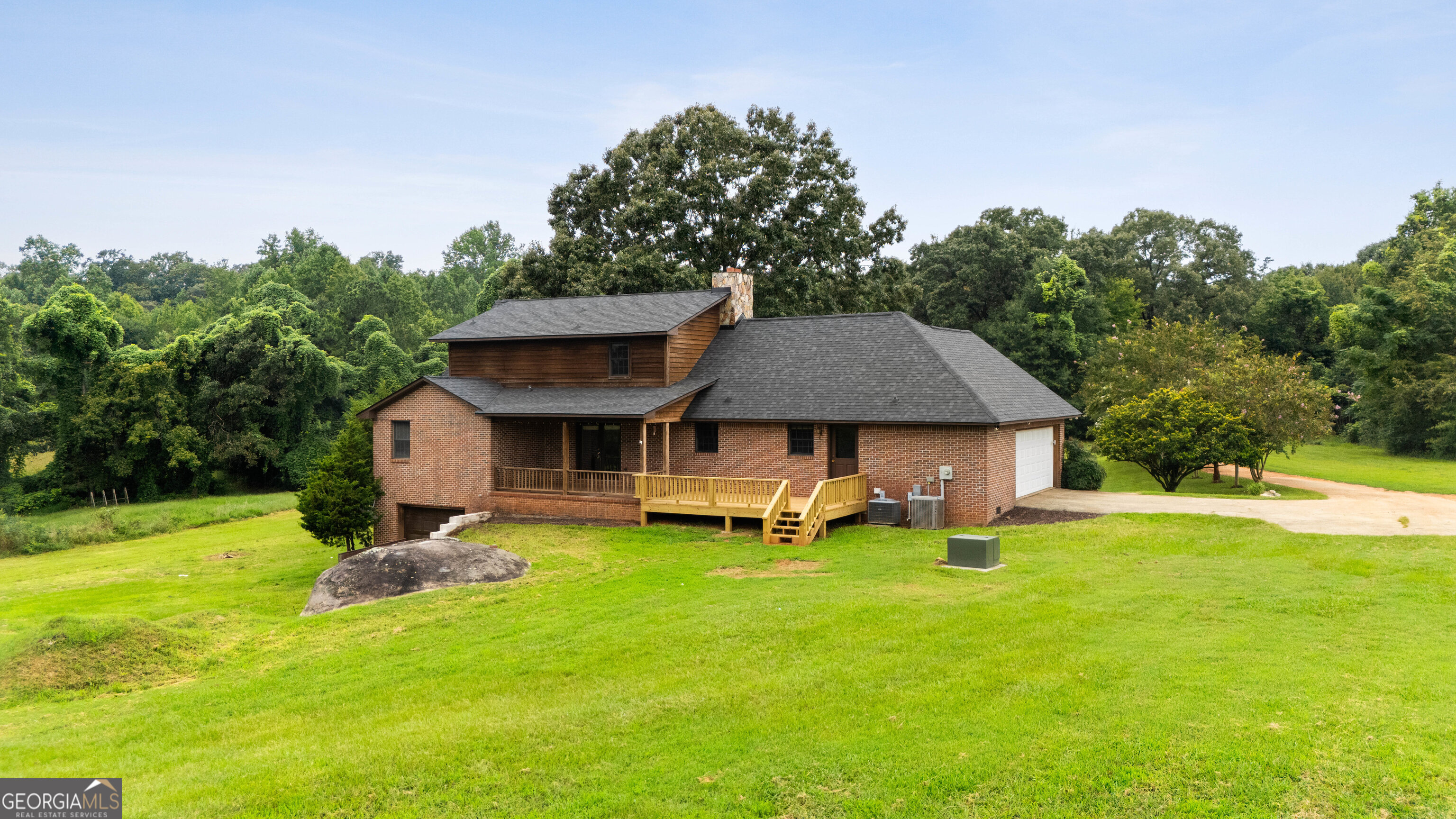 380 Stephens RD