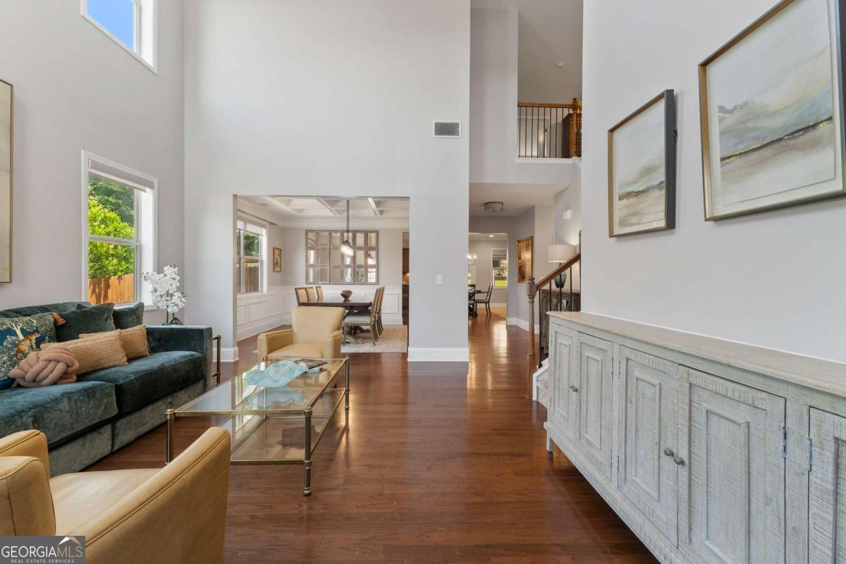 149 Manor LN