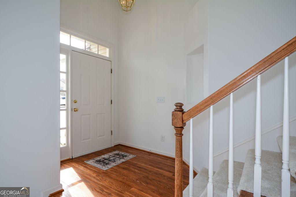 Photo of 245 Ridge Point Court, Johns Creek, GA 30022 (MLS # 10677032)