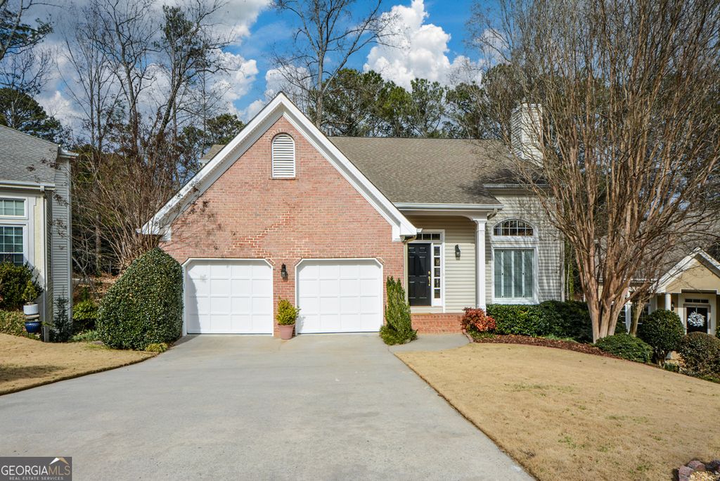 Photo of 245 Ridge Point Court, Johns Creek, GA 30022 (MLS # 10677032)