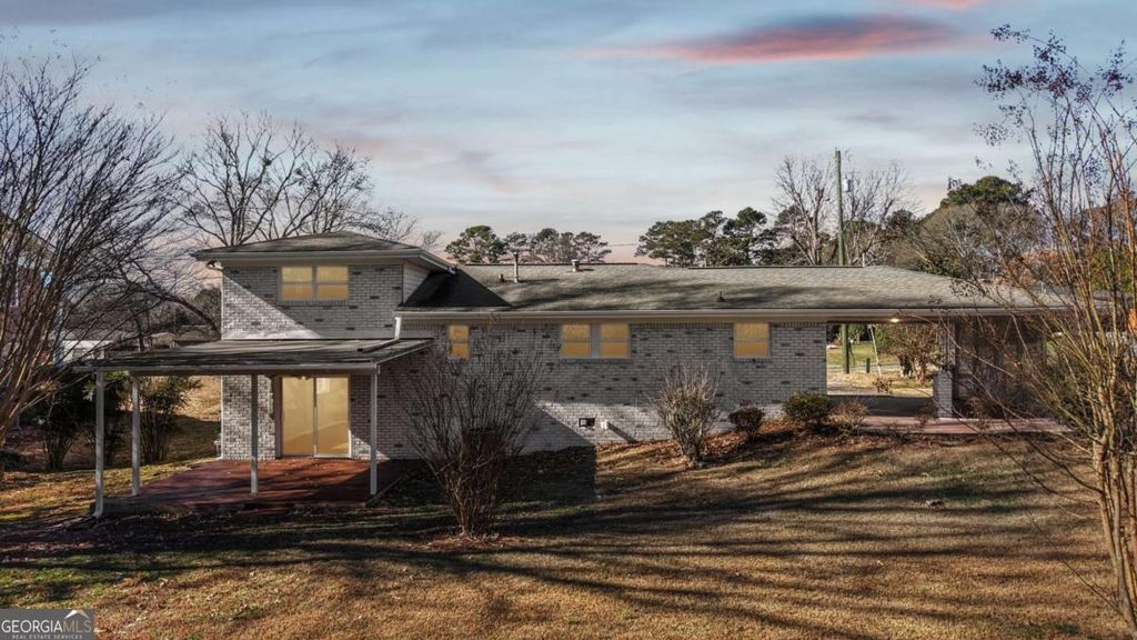 Photo of 3284 Bernard Drive, Marietta, GA 30066 (MLS # 10662690)