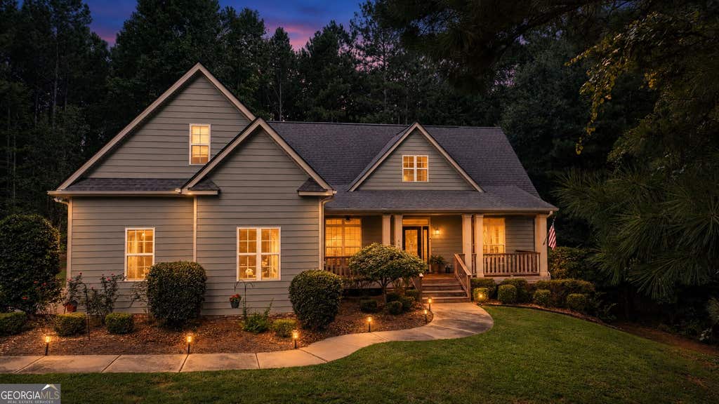 Photo of 405 Barouche Drive, Thomaston, GA 30286 (MLS # 10832203)