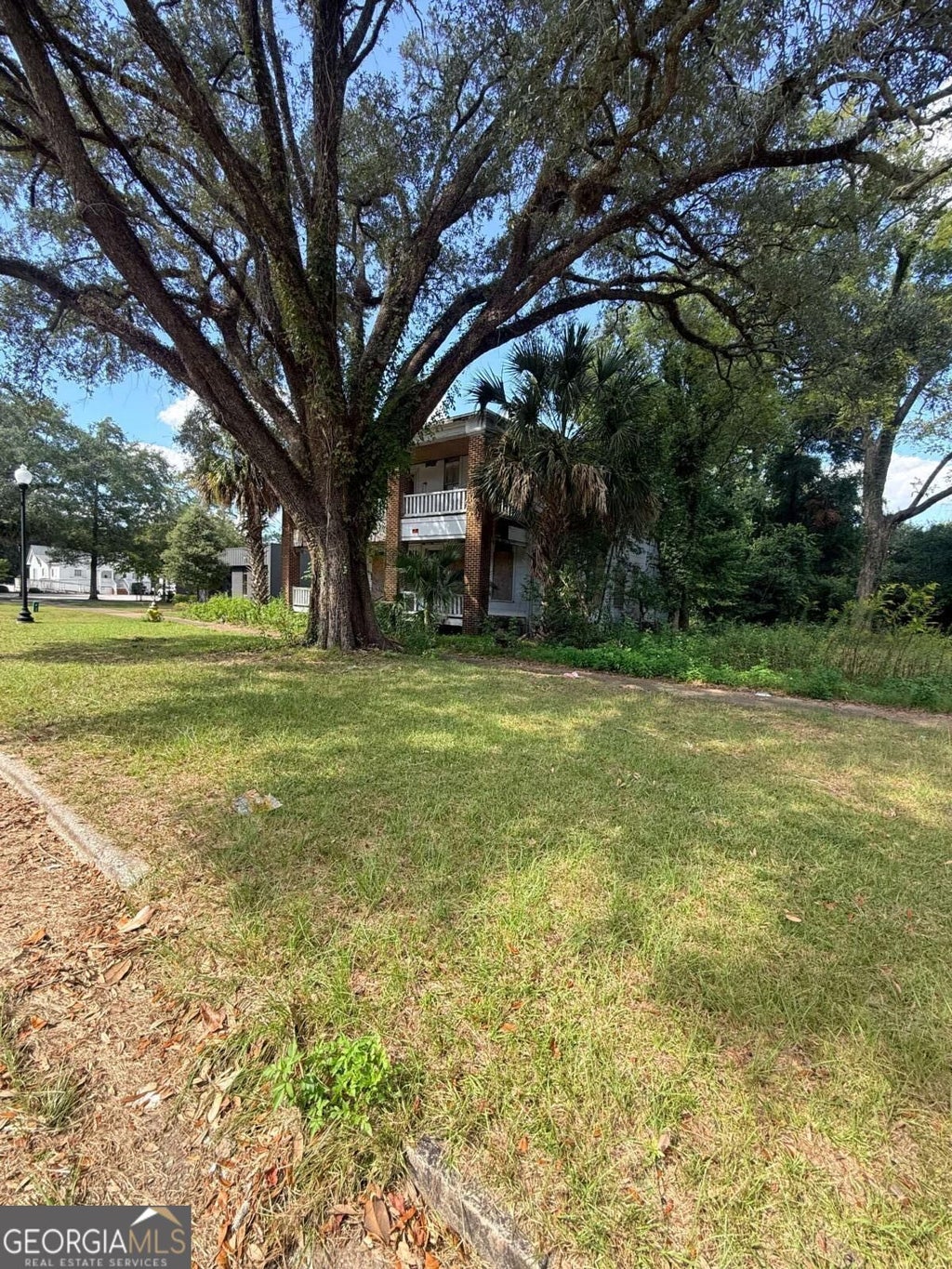 Photo of 211 W Residence Avenue, Albany, GA 31701 (MLS # 10878012)