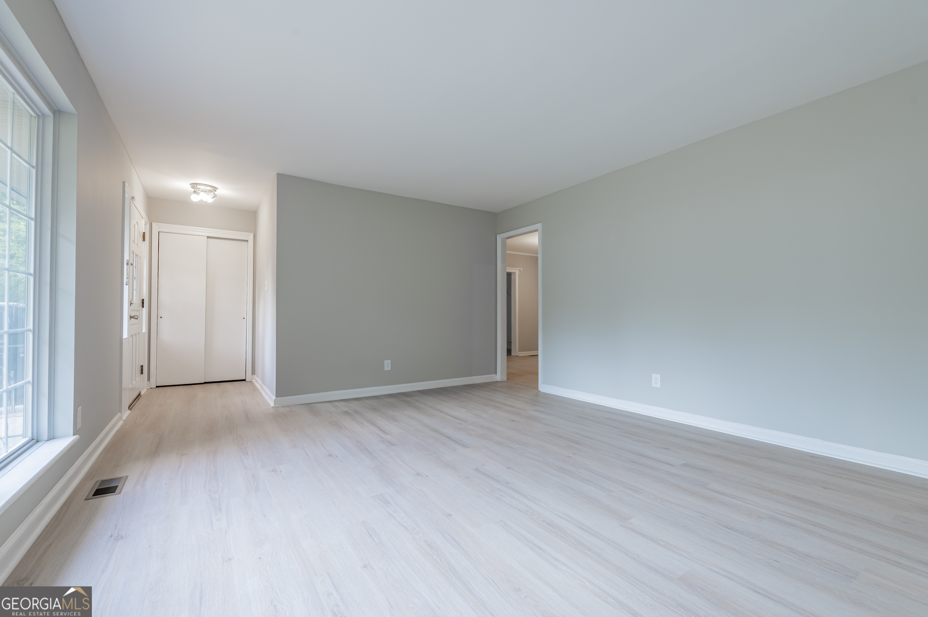 306 Juniper RD