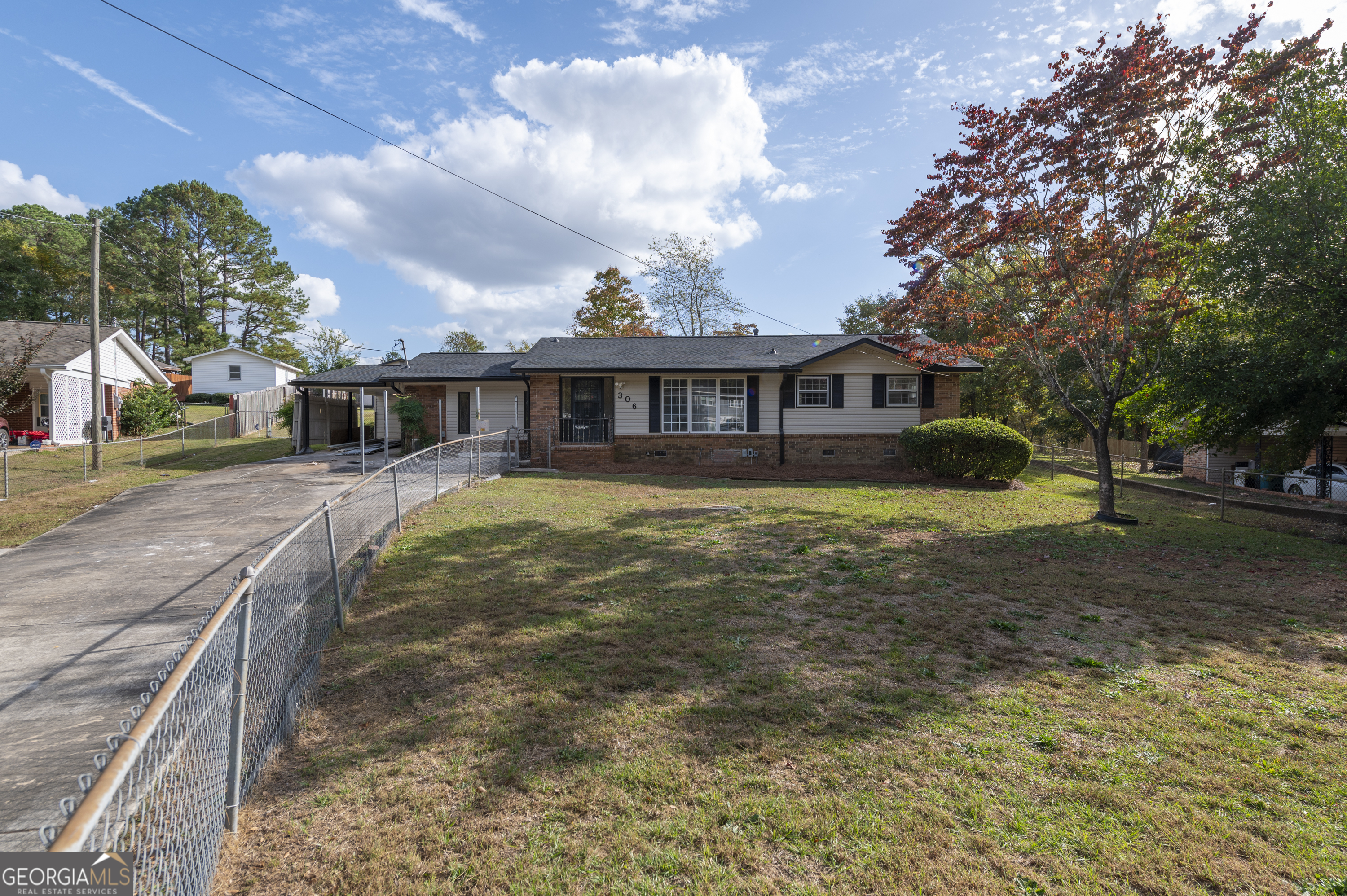 306 Juniper RD
