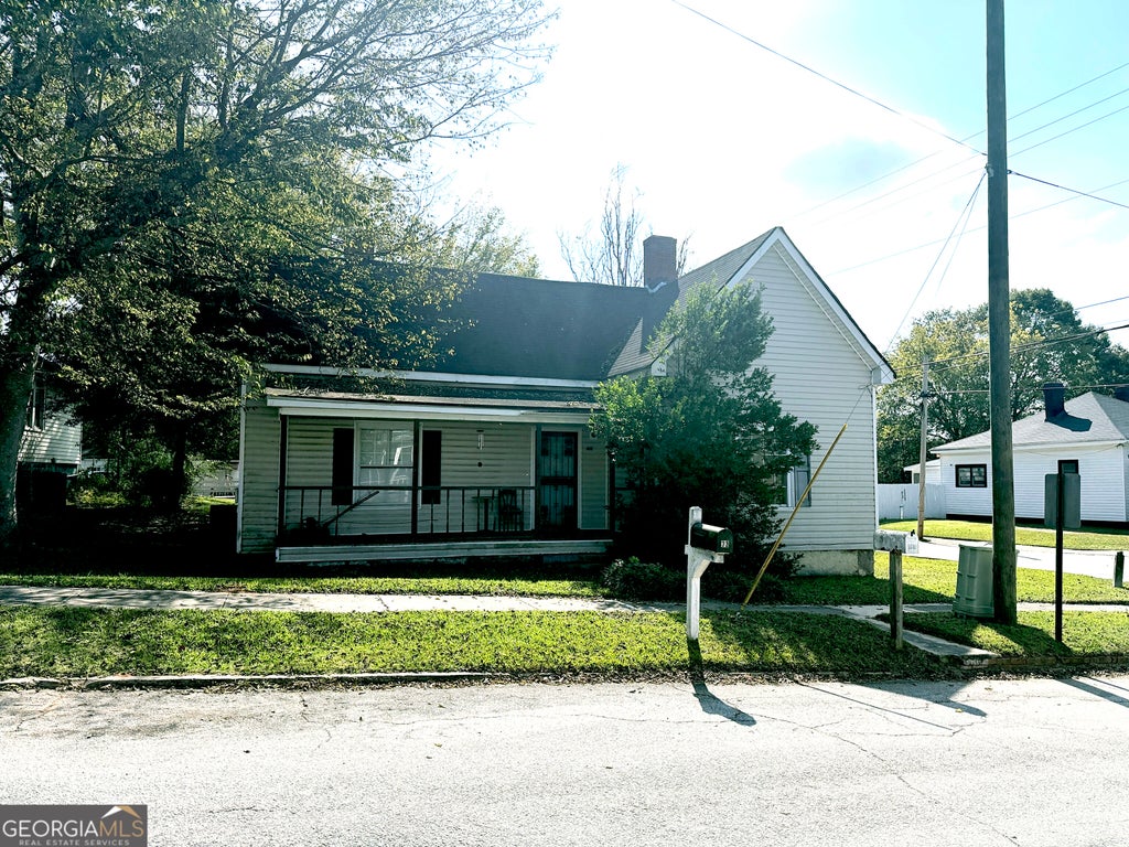 Photo of 46 Poplar Street, Porterdale, GA 30014 (MLS # 10882017)