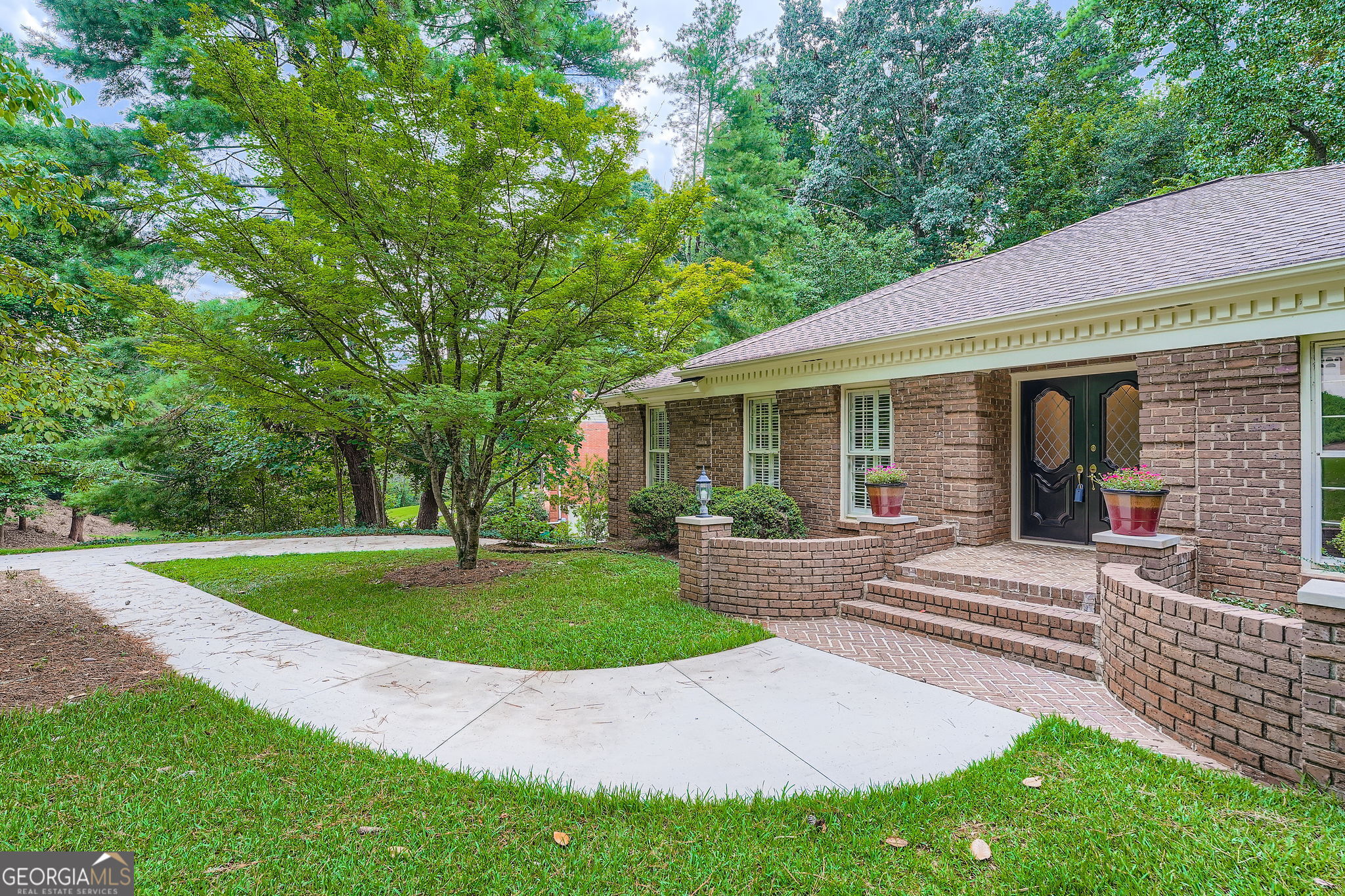 485 N Harbor DR