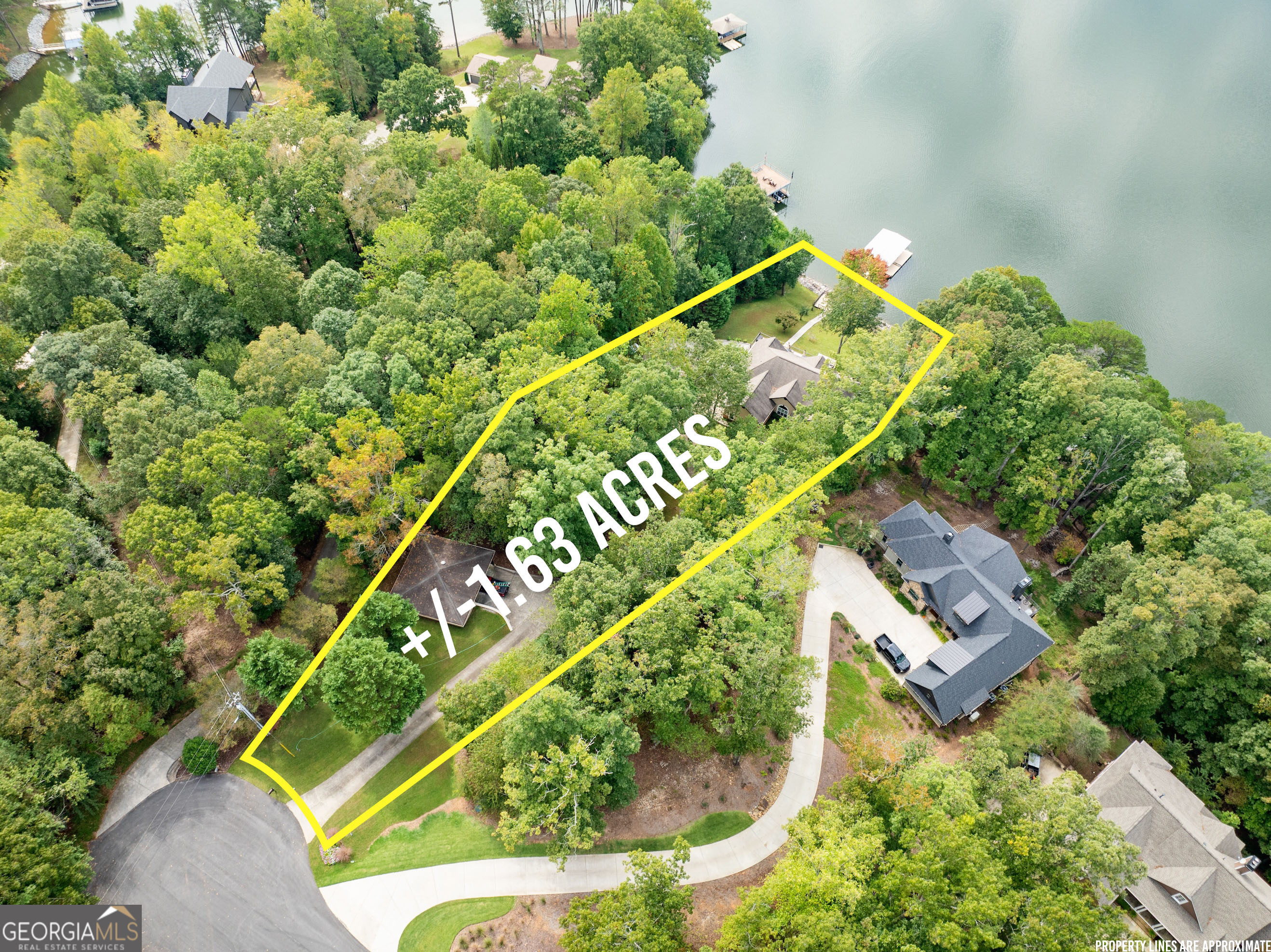 3386 Small Woods LN
