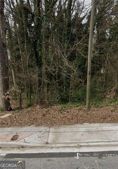 Photo of 3155 Washington Road, Atlanta, GA 30344 (MLS # 10697555)