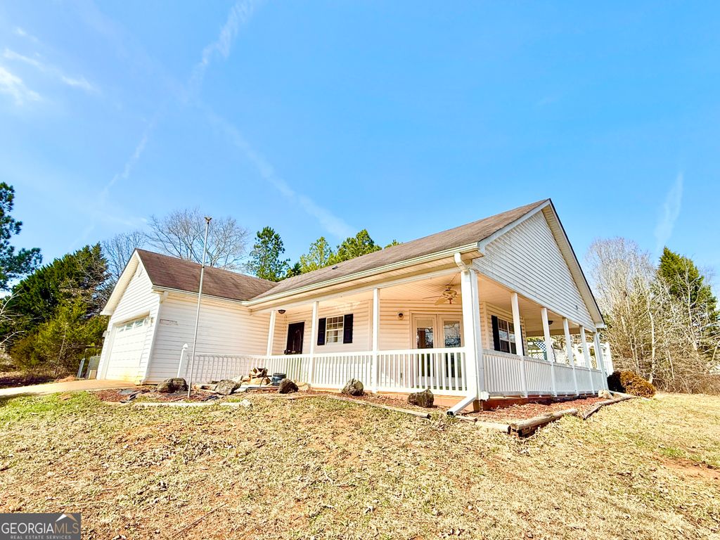 Photo of 185 Mountain Ridge, Covington, GA 30016 (MLS # 10695920)