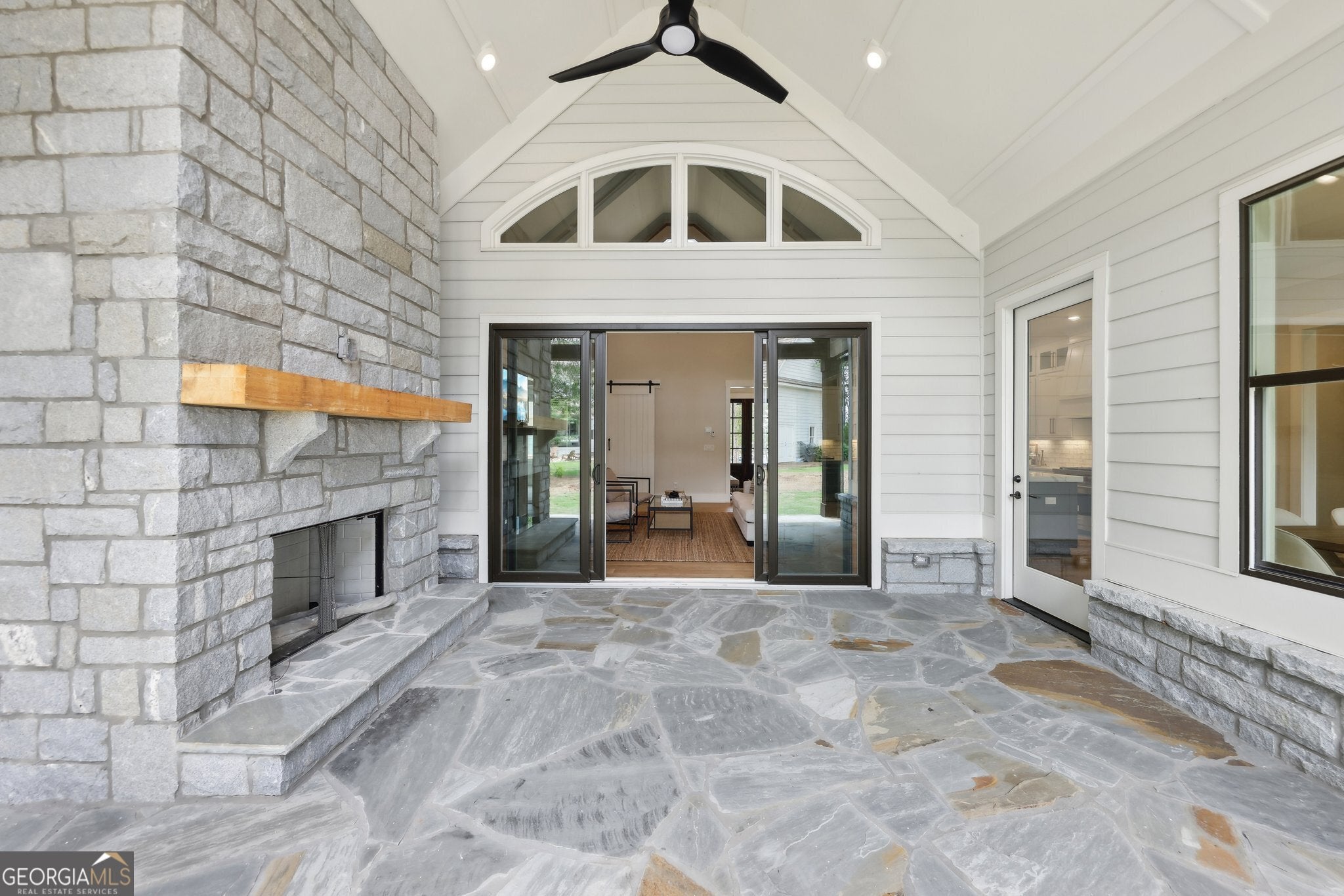 209 Eagles WAY