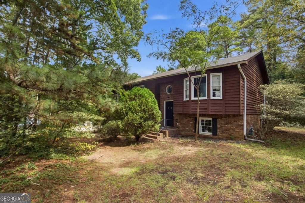 Photo of 255 Belmont Farms Drive, Ellenwood, GA 30294 (MLS # 10839501)