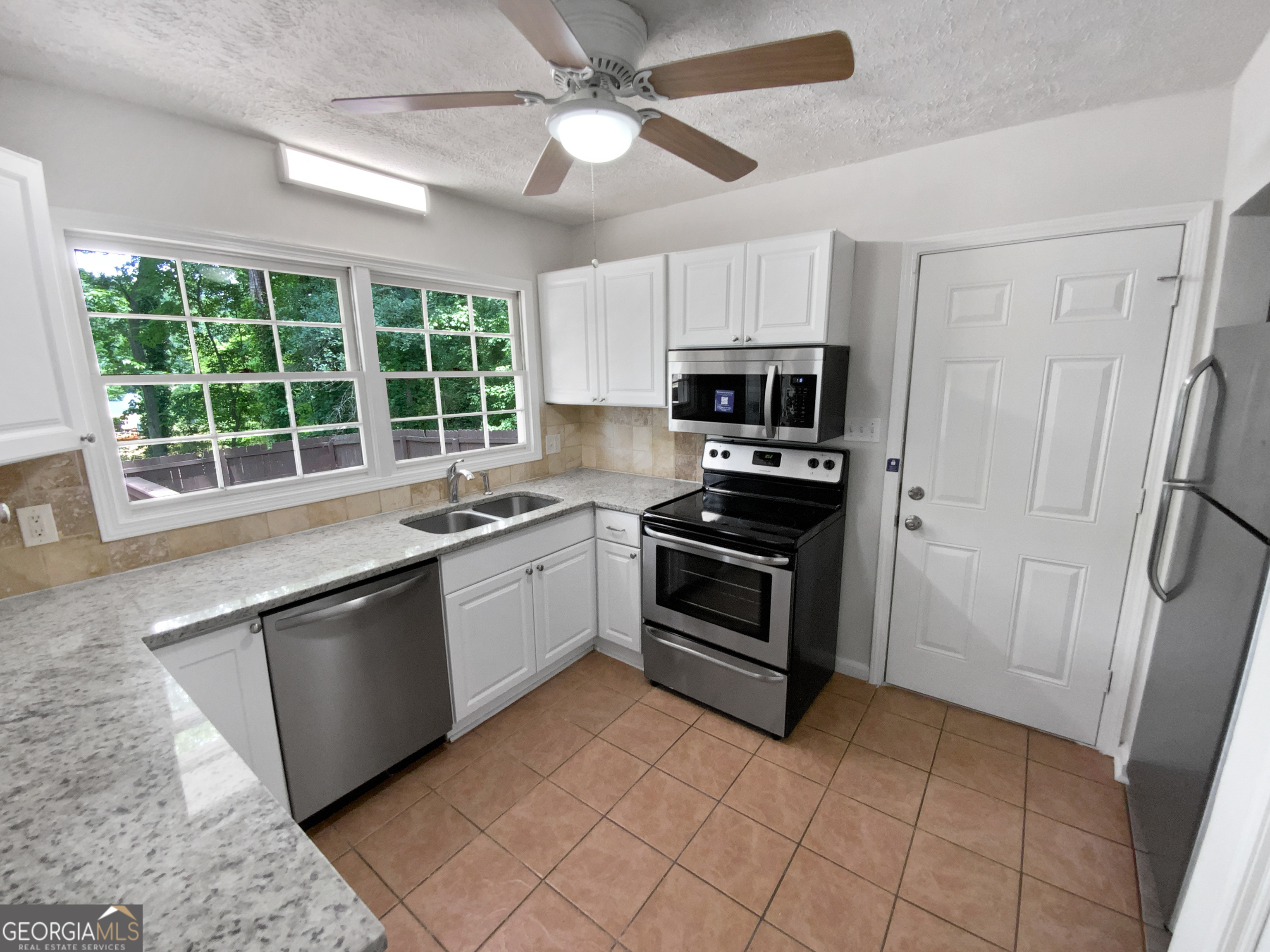 STOCKWOOD - Residential