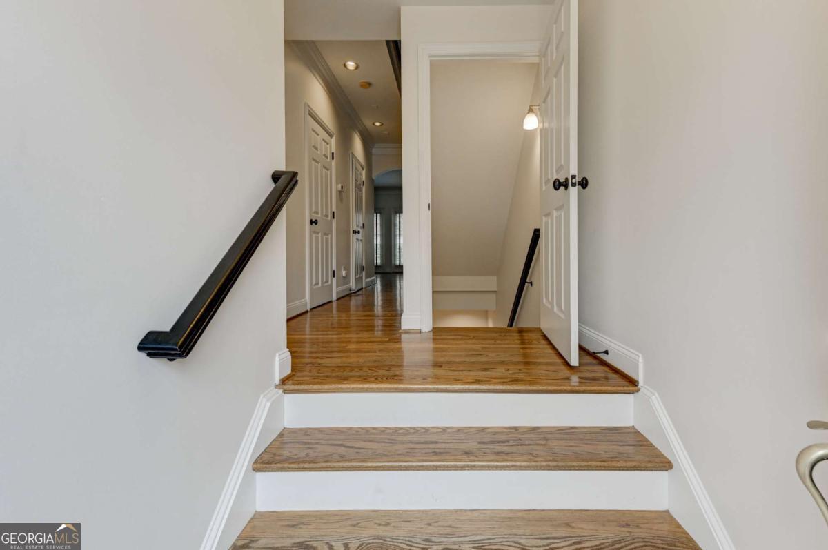 1735 Peachtree ST NE 616