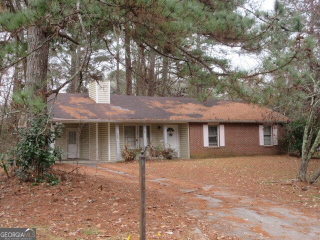 Photo of 35 Triple Crown Lane, Ellenwood, GA 30294 (MLS # 10846674)