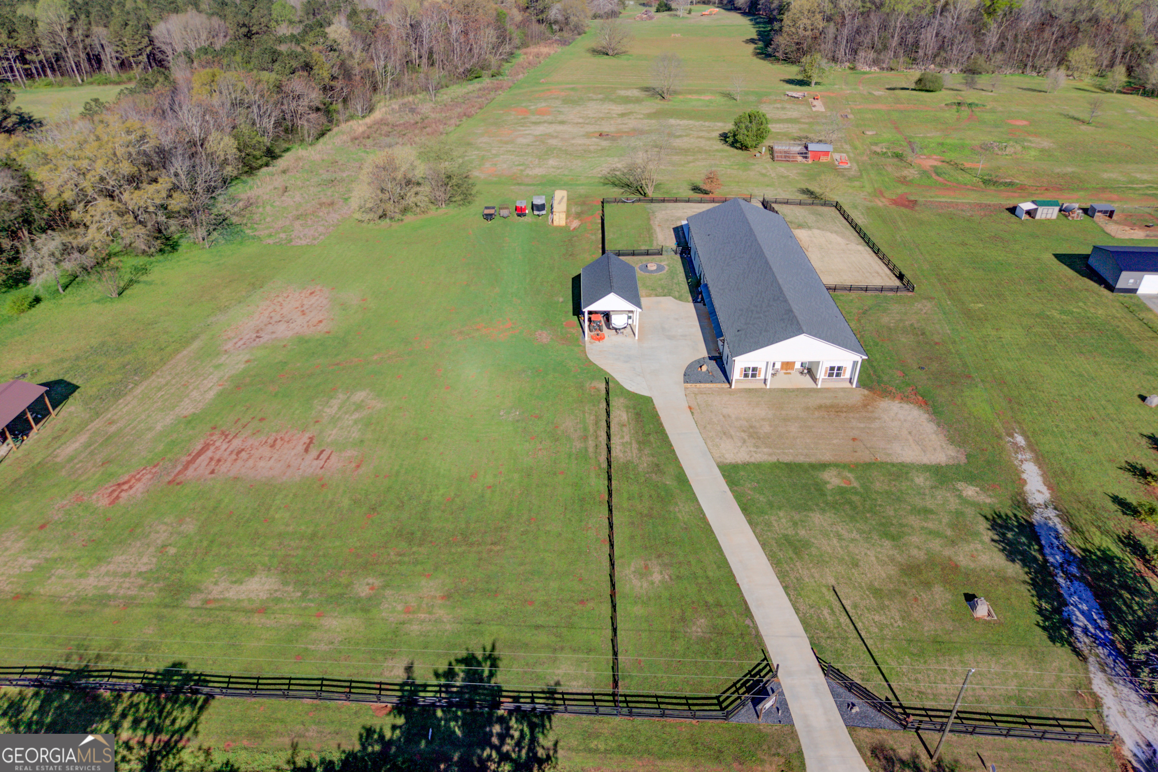 3441 Seven Islands RD