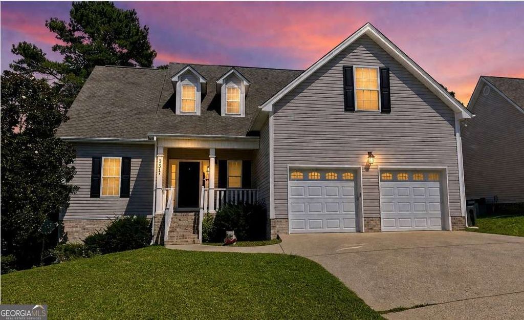 Photo of 301 Hidden Oaks Drive, Flintstone, GA 30725 (MLS # 10806355)