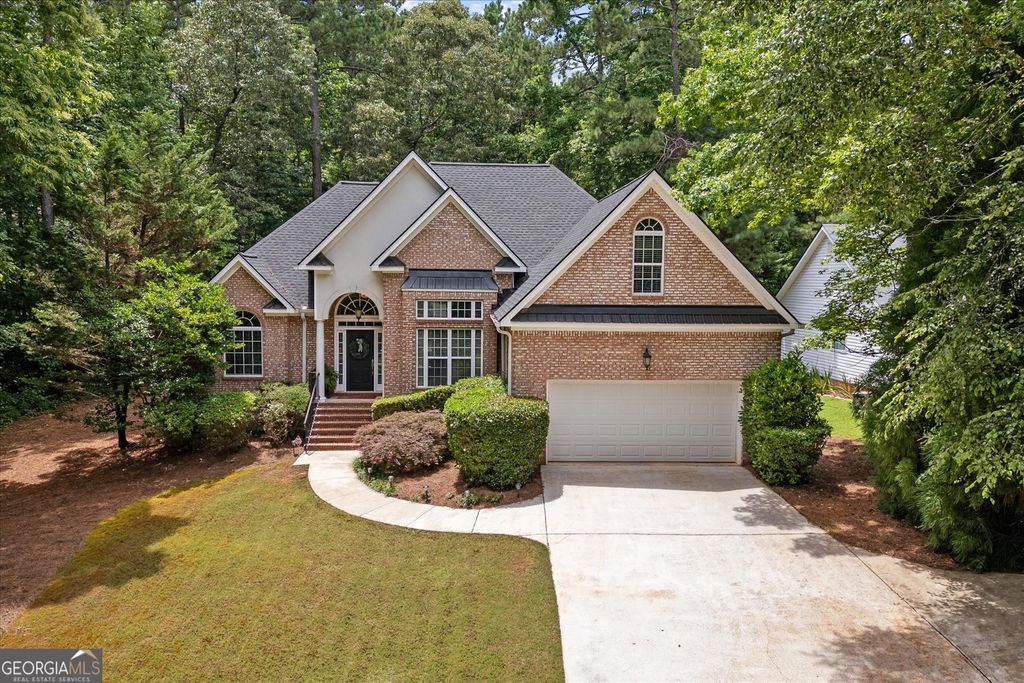 Photo of 8189 N Pine Cone Dr, Villa Rica, GA 30180 (MLS # 10693564)