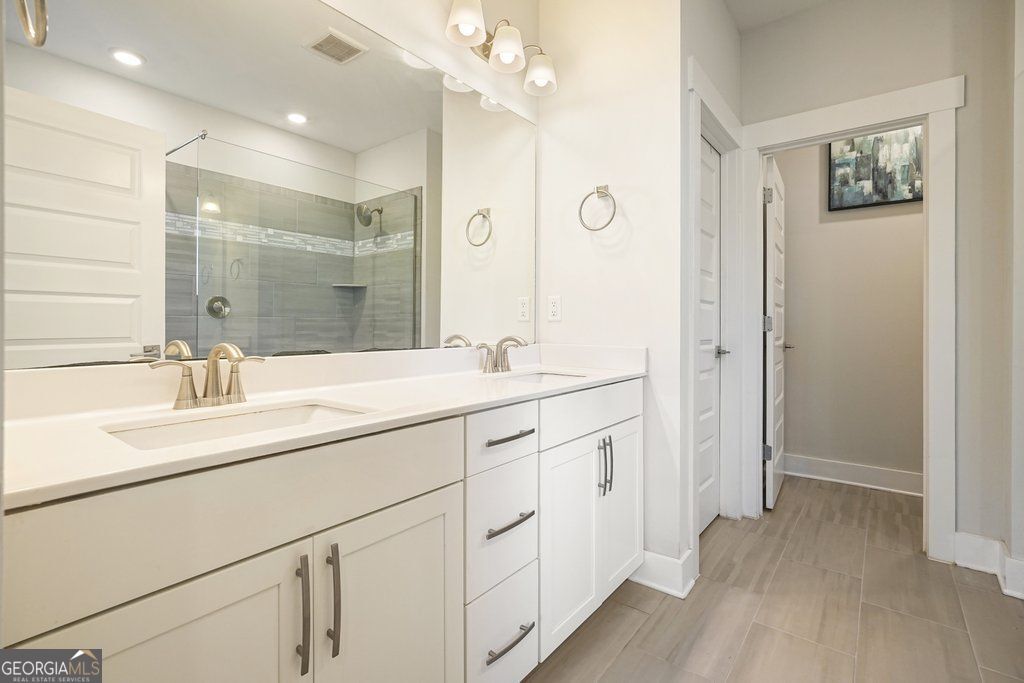 EVELYN FARMS PHASE 2B - Residential