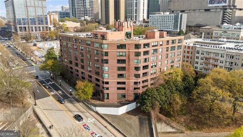 Photo of 115 W Peachtree Place NW #509, Atlanta, GA 30313 (MLS # 10812113)
